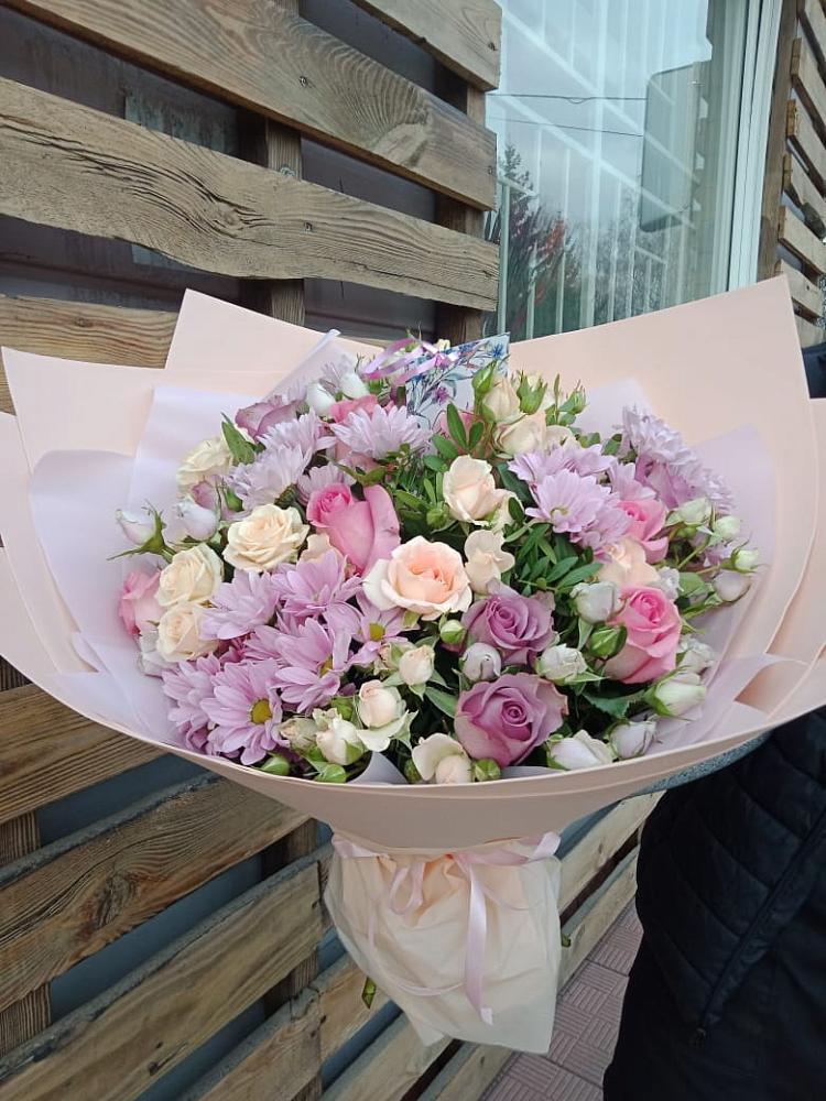 Букет цветов из: Розы и Хризантемы в Усть-Карске