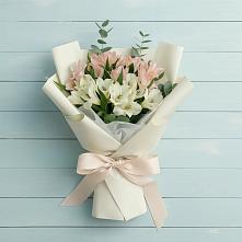 Букет цветов из:  Альстромерии #REPLACE_PRED# Усть-Карске