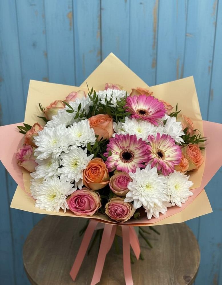 Букет цветов из: Розы, Герберы и Хризантемы в Усть-Карске