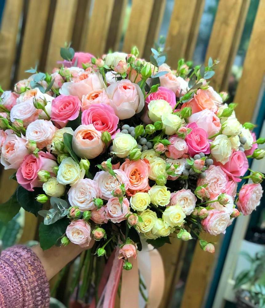 Букет цветов из: Розы в Усть-Карске