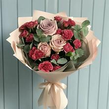 Букет цветов из:  Гвоздики и Розы в Усть-Карске
